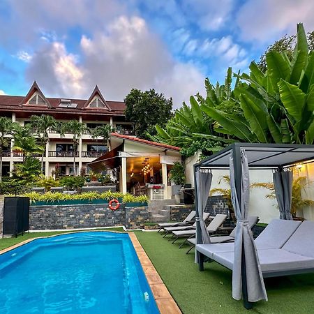 Sea Hills Resort Patong Esterno foto