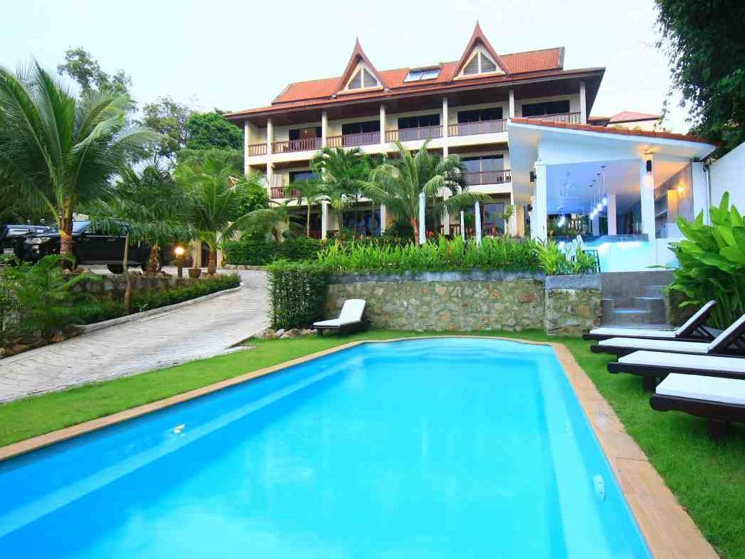 Sea Hills Resort Patong Esterno foto